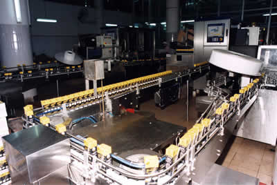 【利樂(lè)包輸送線配件】萬(wàn)向球在物流集散中心的應(yīng)用