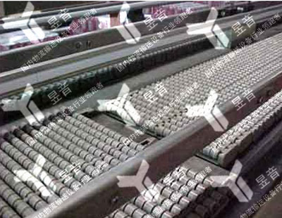 巧妙解決滾珠鏈板輸送機(jī)跑偏問(wèn)題