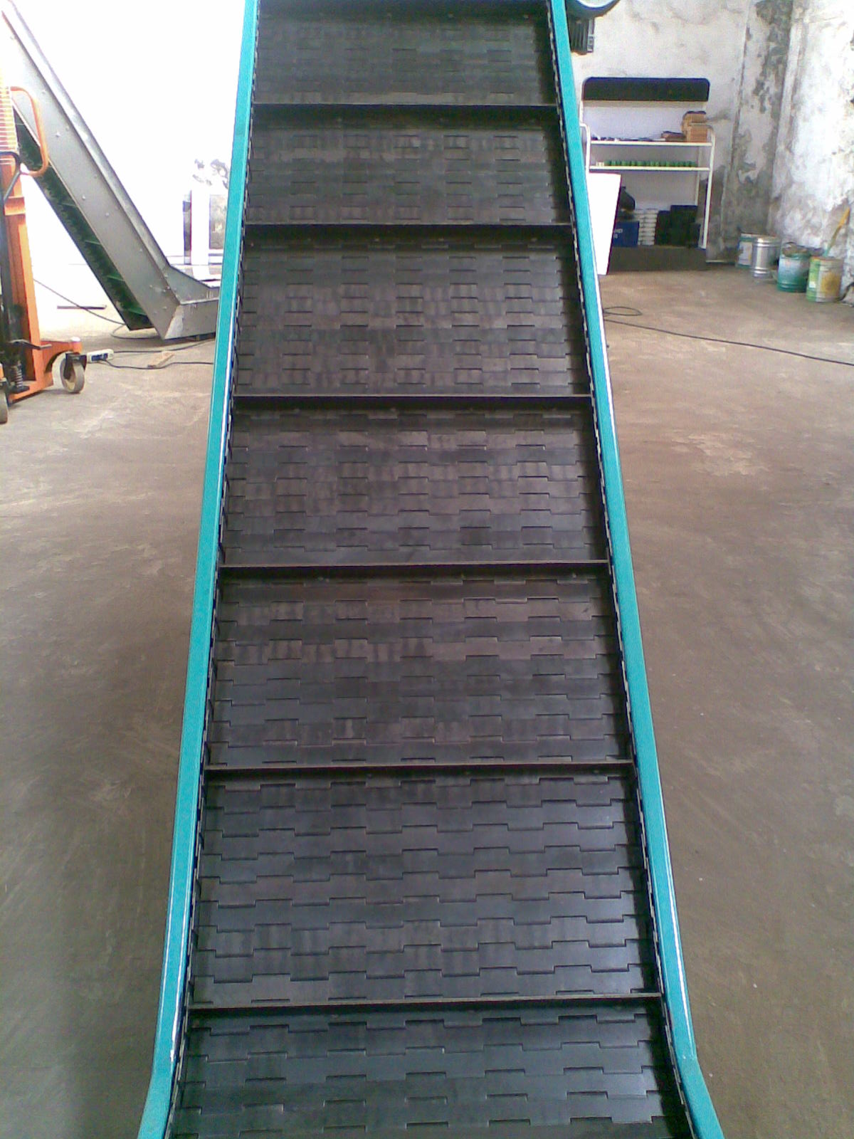 瑪麗莎退出雅虎對鏈板輸送機(jī)市場的啟示