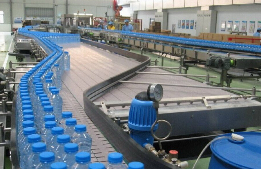 鏈板輸送機(jī)