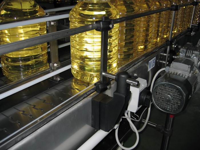 昱音日化皮帶輸送機械市場，服務團隊異軍突起